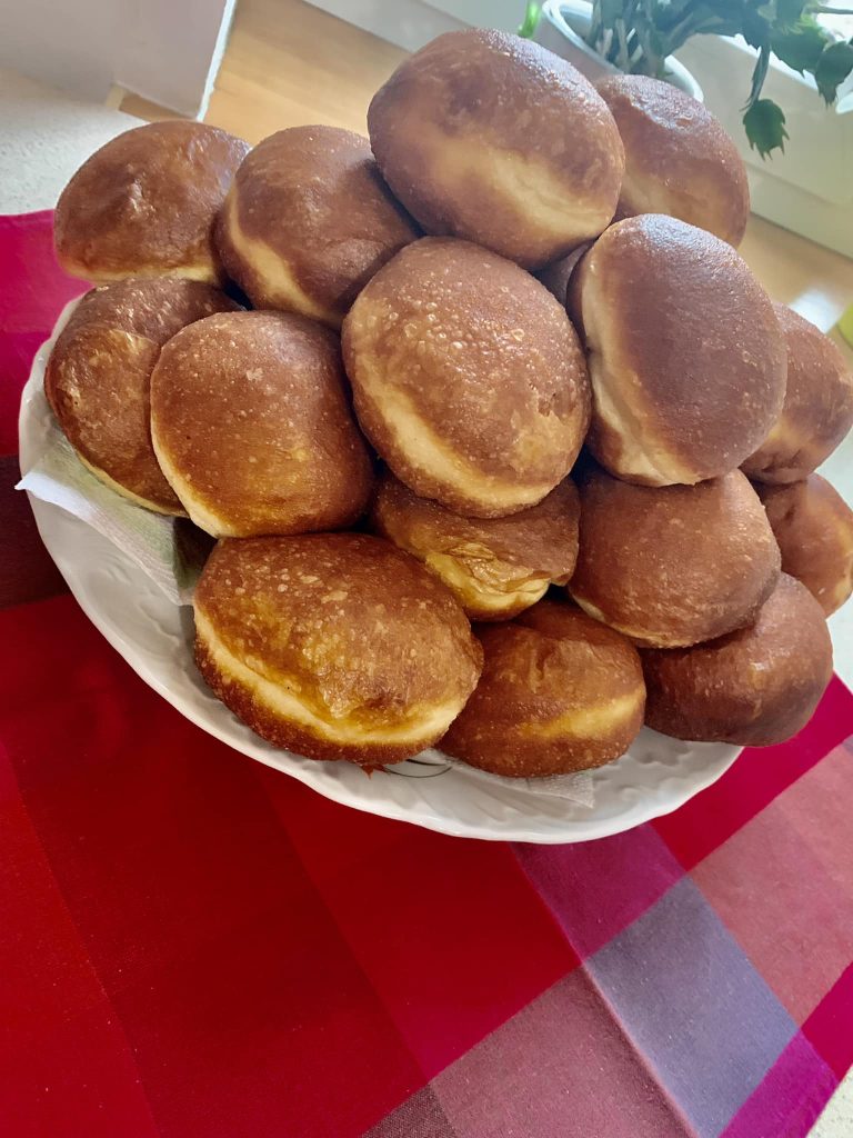 🍩 Pączusie – Niepozorne, ale Niezwykle Smaczne! 😋