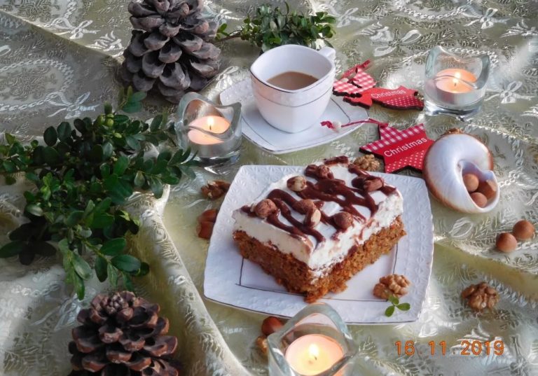 Idealne ciasto na świąteczny stół – wilgotne, aromatyczne, pełne cynamonu! 🎅✨