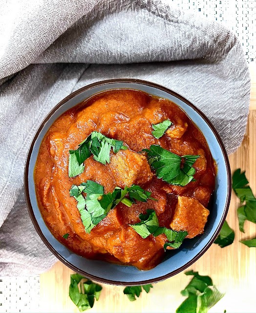 Chicken Tikka Masala – Kremowa Rozkosz w Stylu Whole30, Keto i Paleo!