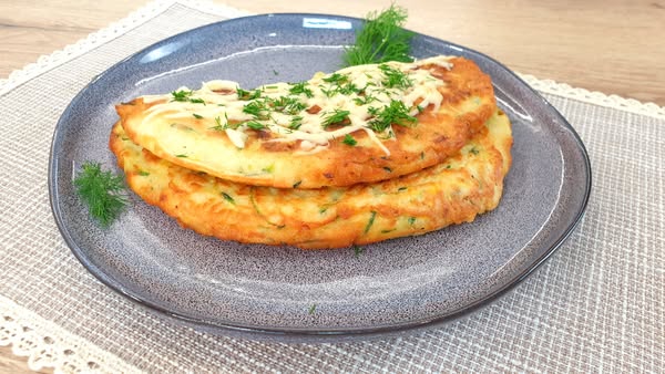 Zucchini Omelet/Cake - "Rozwodnika" Version