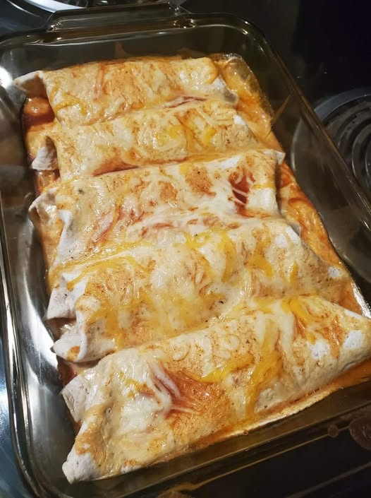 Enchiladas z Kurczakiem i Serem Śmietankowym - Kremowa Rozkosz